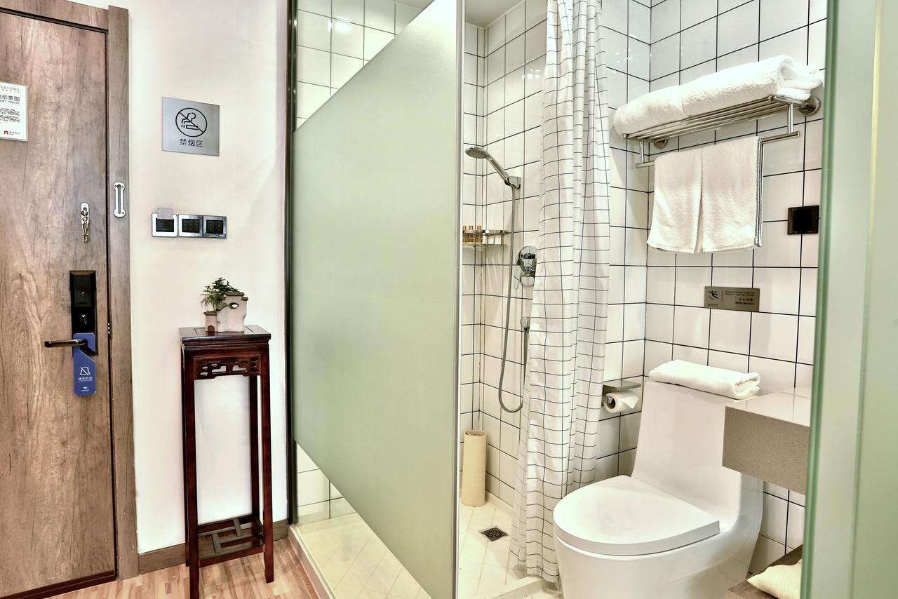 U Hotels Xintiandi Shanghai Luaran gambar
